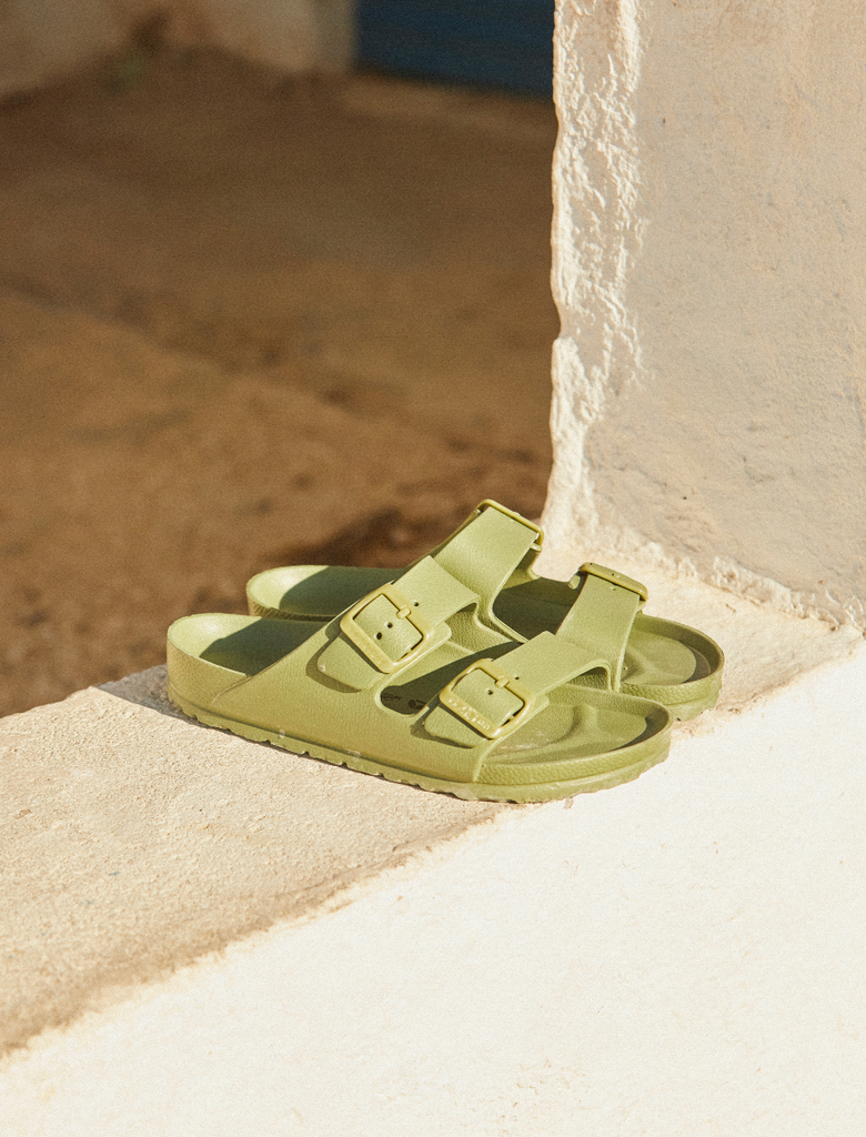 Style and comfort for him: The Plakton Swim Sandal at the best end-of-season price