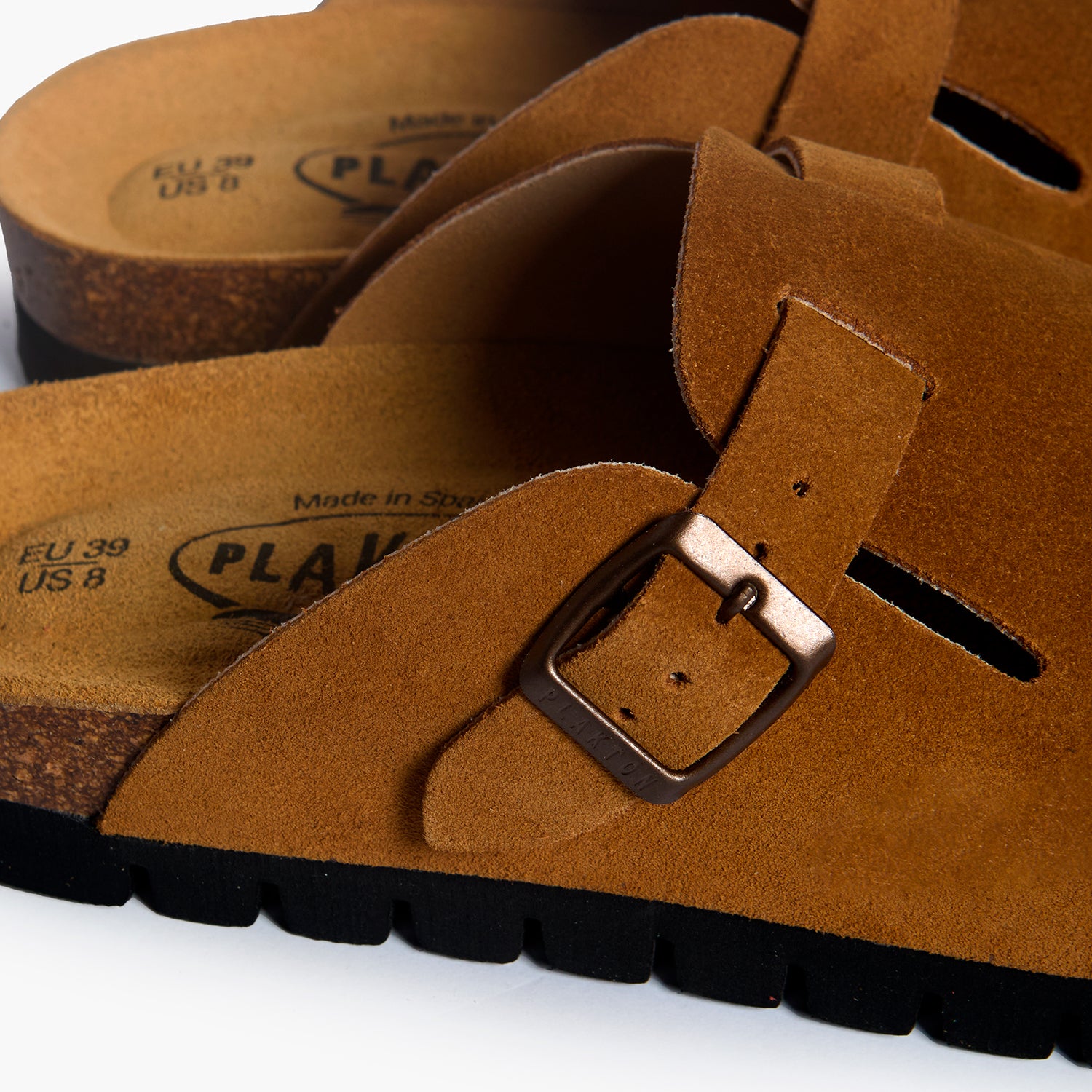 Plakton Clog – Bogey Dark Tan Suede