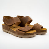 Compi Platform Sandal in Roble