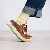 Amai Barefoot Sneaker in Light Brown
